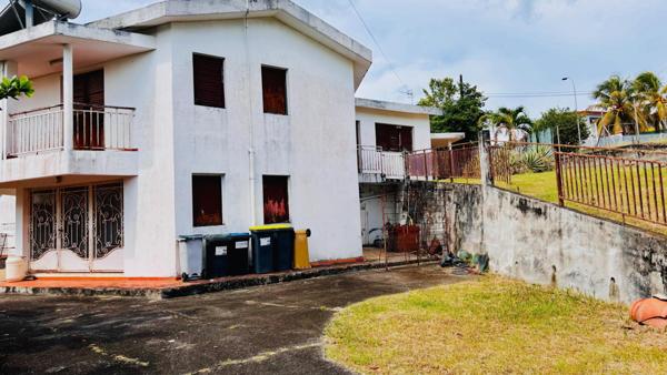 Magnifique maison à rénové - Quartier Terreville