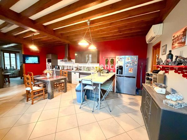 Maison à VILLEBOUGIS, 89150 - 6 pièces 170m²