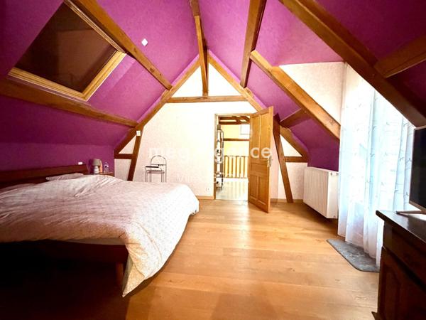 Maison à VILLEBOUGIS, 89150 - 6 pièces 170m²