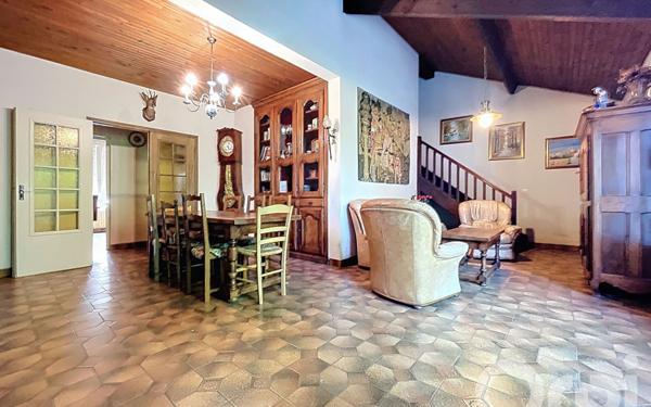 Maison à vendre    7 pièces •  Melun