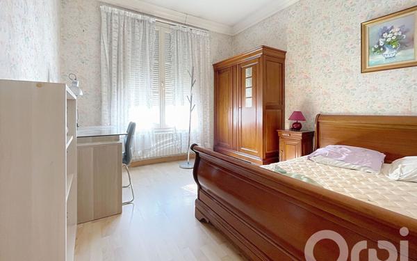 Maison à vendre    7 pièces •  Melun