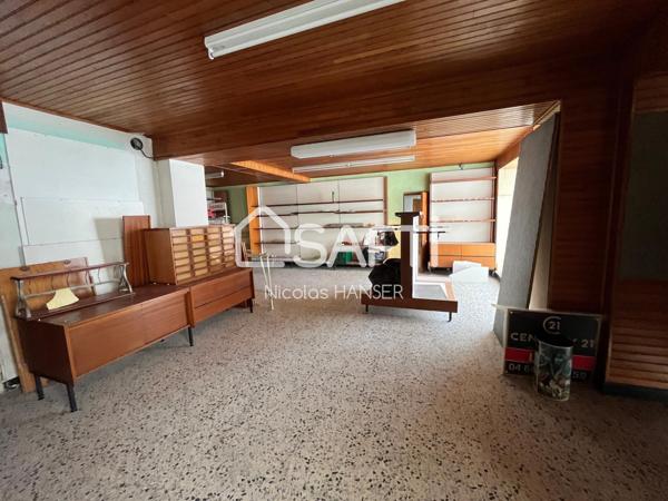 Immeuble de 10 lots de rapport locatif de 375m2 + 95m2