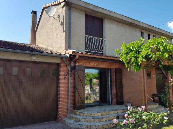 Vente                                                      Maison
                        
                     5 pièces                      111 m2                     à Albi
