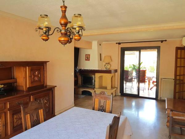Vente                                                      Maison
                        
                     5 pièces                      111 m2                     à Albi