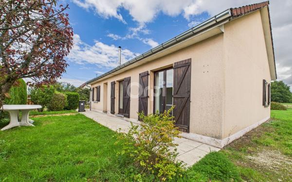 Maison à louer    4 pièces •  Saint-Sauveur