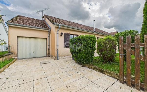 Maison à louer    4 pièces •  Saint-Sauveur