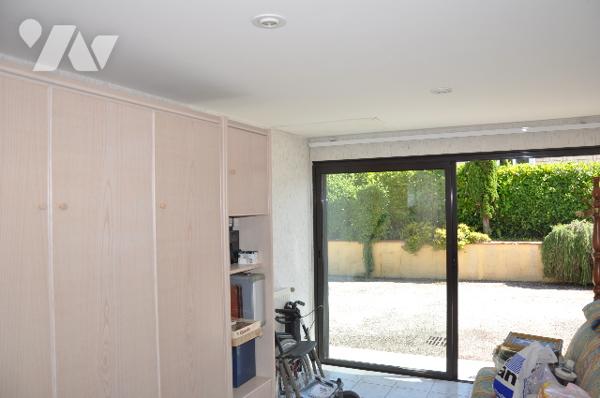 BOUSSENS, 40 mns de TOULOUSE, villa 117m², grand garage et piscine sur 736m². prix 190.800 € CC
