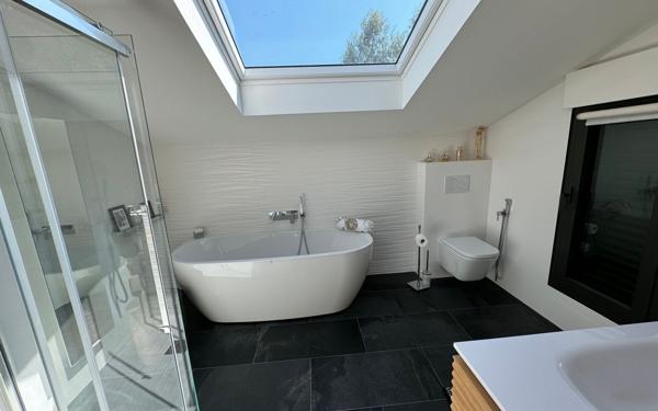 Maison à vendre    10 pièces • 350 m2 Saint-Paul-de-Vence