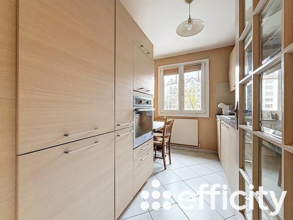 Appartement 2 pièces - 48 m² Exclusivité efficity