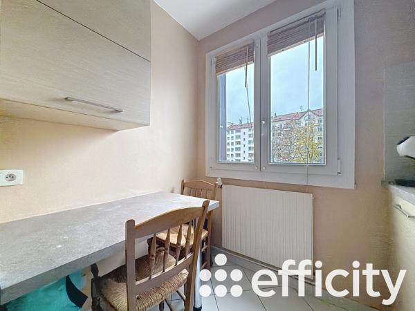 Appartement 2 pièces - 48 m² Exclusivité efficity