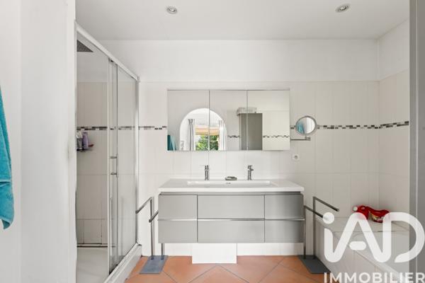 Maison à vendre 5 pièces 141 m² Grasse