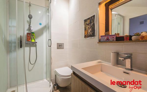 Immeuble à vendre    10 pièces •  Laon