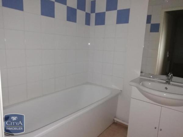 Appartement à louer 2 pièces 54.11m²