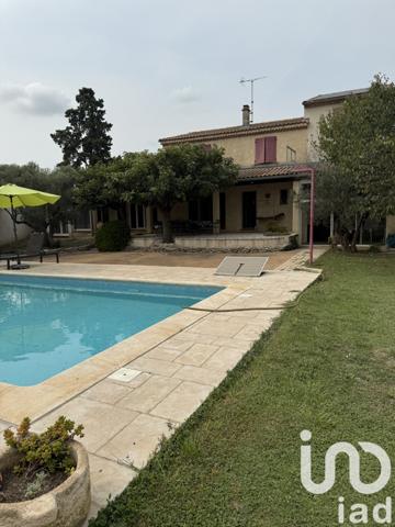 Maison à vendre 10 pièces 230 m² Tarascon