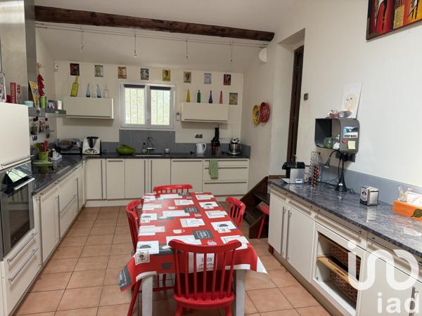 Maison à vendre 10 pièces 230 m² Tarascon