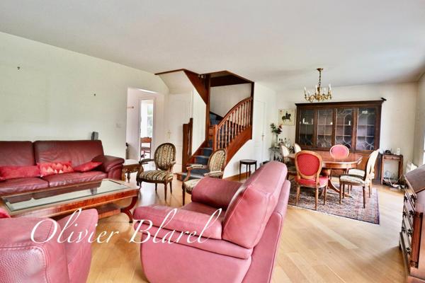 Rueil-Malmaison – Quartier Buzenval - Maison familiale 190m², 5 chambres dans un domaine privé
