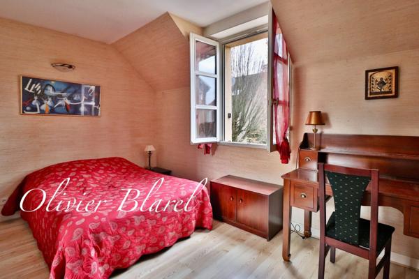 Rueil-Malmaison – Quartier Buzenval - Maison familiale 190m², 5 chambres dans un domaine privé