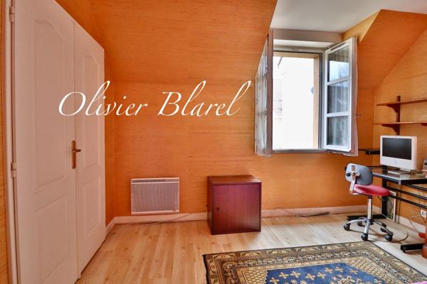 Rueil-Malmaison – Quartier Buzenval - Maison familiale 190m², 5 chambres dans un domaine privé