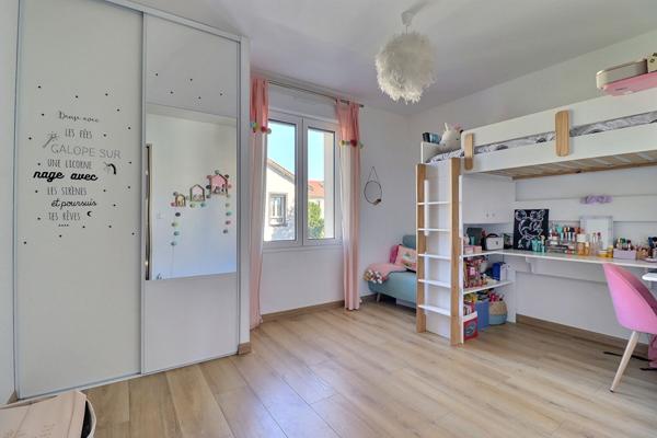 Maison d'exception rénovée avec goût ! Colombes