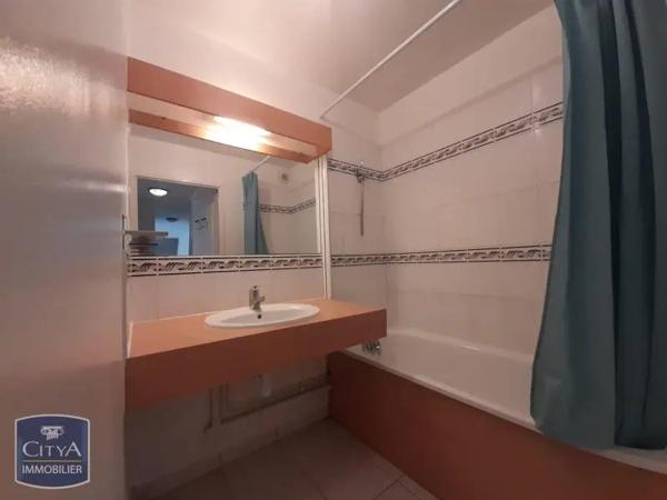 Appartement à louer 3 pièces 62.92m² Nantes (44300)