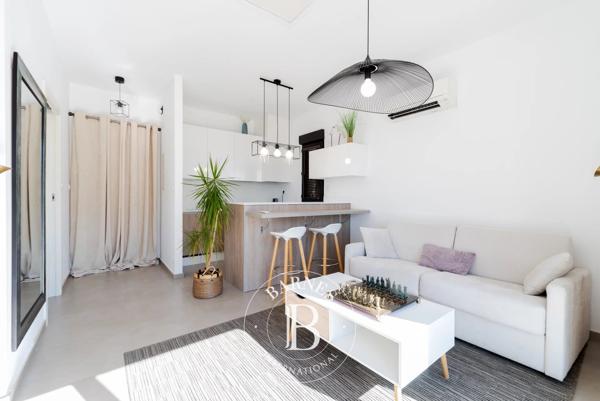 Châteauneuf-Grasse, Villa 5 Chambres -  281 m² à vendre