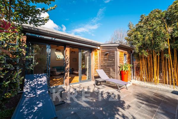 Adresse d’exception face au Mail – Maison élégante avec jardin et vue mer