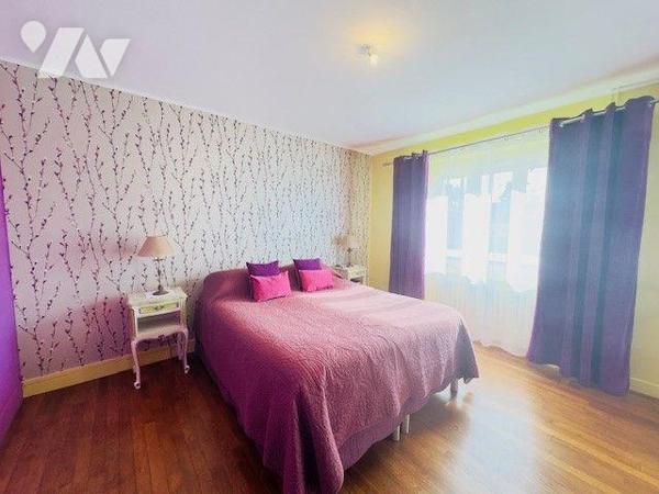 À Vendre : Maison Familiale Rénovée et Soignée à Quimperlé (29)
Découvrez cette magnifique mai...