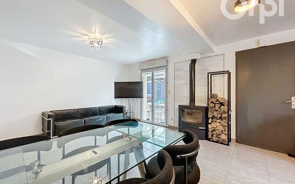 Maison à vendre    4 pièces • 75 m2 Vétraz-Monthoux