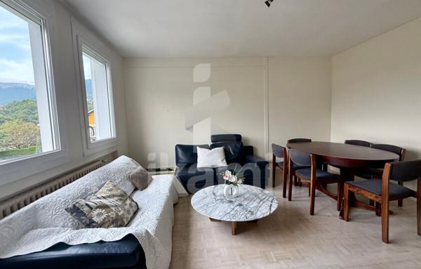 Appartement lumineux avec 4 chambres - Albertville