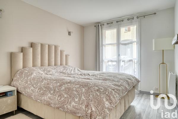 Appartement à vendre 4 pièces 74 m² Saint-Brice-sous-Forêt