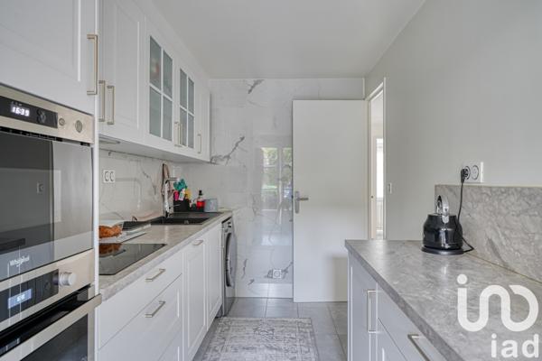 Appartement à vendre 4 pièces 74 m² Saint-Brice-sous-Forêt