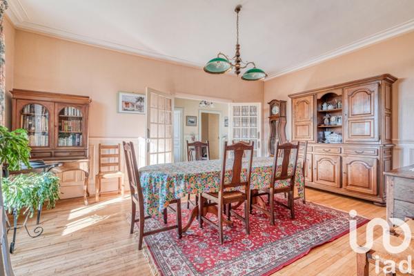 Maison à vendre 12 pièces 313 m² Montmirail