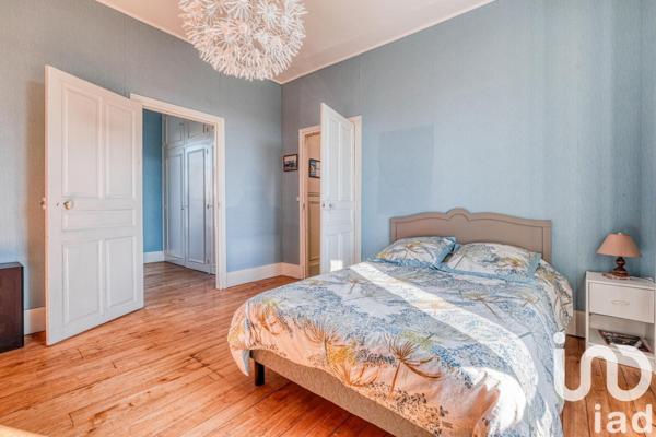 Maison à vendre 12 pièces 313 m² Montmirail