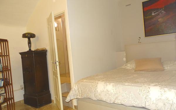 Maison à vendre    5 pièces •  Cadenet