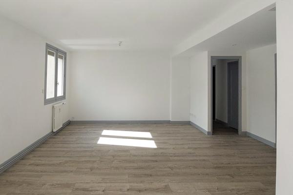 CARCASSONNE – PALAIS & BORDS D’AUDE A louer 3 pièce(s) 66.50 m2