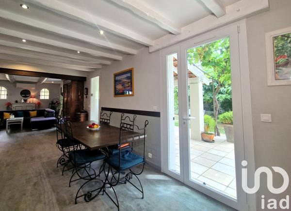 Maison à vendre 5 pièces 134 m² Eyragues