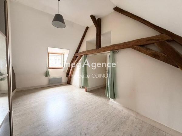 Appartement à MAULE, 78580 - 2 pièces 62m²
