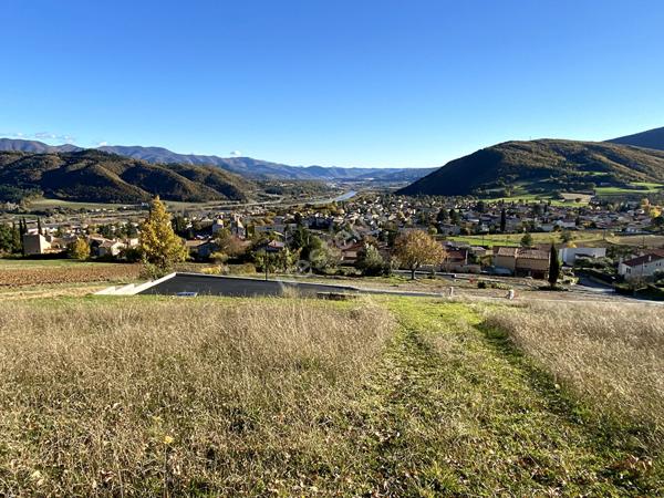 A vendre terrain viabilisé de 1192 m² à la vue exceptionnelle à Sisteron