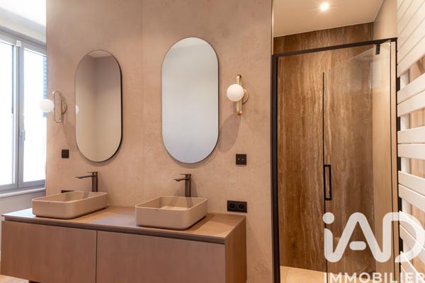 Maison à vendre 8 pièces 236 m² Écully