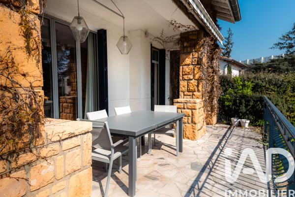 Maison à vendre 8 pièces 236 m² Écully