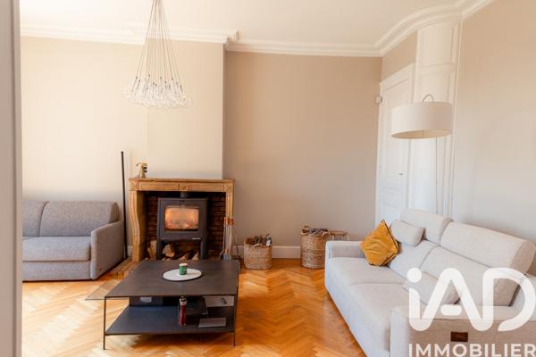 Maison à vendre 8 pièces 236 m² Écully