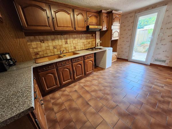 EXCLUSIVITE AVIGNON - LE PONTET - GRANDE MAISON DE 115 M² HAB SUR UN TERRAIN DE 560 M² - 2 GARAGES