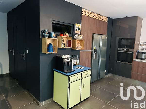 Maison à vendre 6 pièces 167 m² Bourgoin-Jallieu