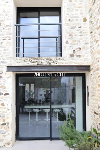 MAISON DE CHARME AU STYLE CONTEMPORAIN - AVEC PISCINE À 15 MINUTES DE LA PLAGE -