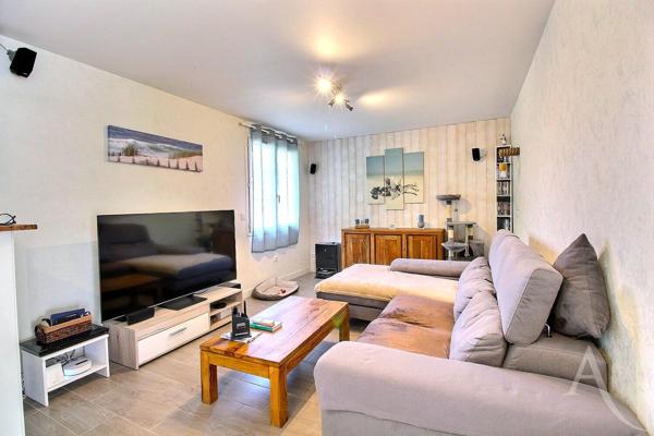 Maison Villenave d'Ornon - 5 pièce(s) avec piscine et double garage