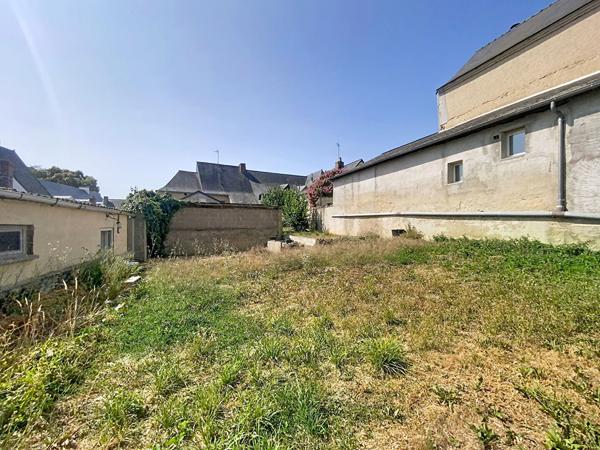 A vendre. Maison rénovée de 127m2 avec terrain et garage à Nyoiseau