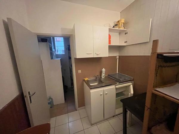 Vente                                                      Appartement
                        
                     1 pièces                      15 m2                     à Perpignan