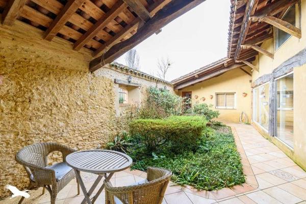 Maison à vendre 470 000 € Nogaro 10 p 295 m² DPE D