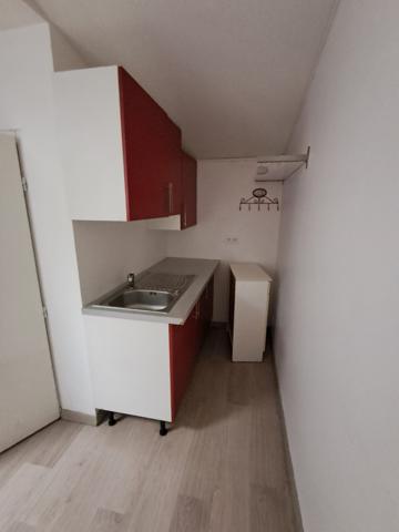 Murs commerciaux Local d'activité ou de bureau avec cave