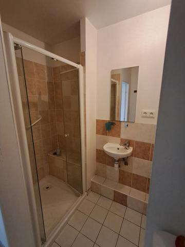 Murs commerciaux Local d'activité ou de bureau avec cave